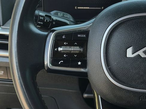 Used 2025 Kia Sorento X-Line EX AWD/4WD image 21