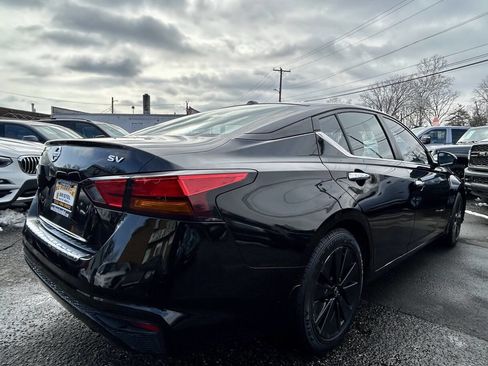 Used 2021 Nissan Altima 2.5 SV image 6