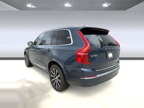 Used 2024 Volvo XC90 B6 Plus w/ Protection Package Premier AWD/4WD image 3