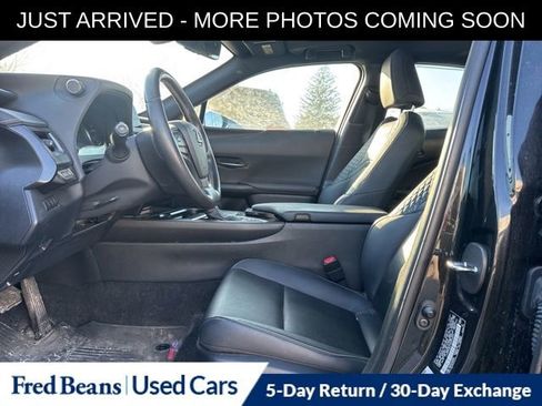 Used 2021 Lexus UX 250h w/ Premium Package image 11