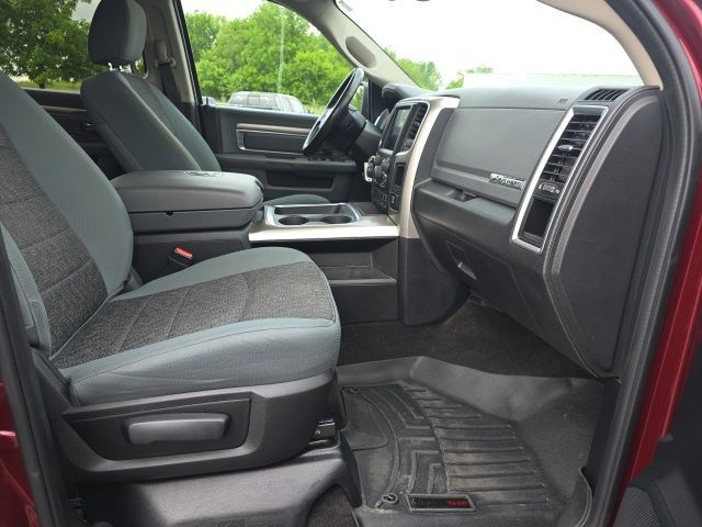 Used 2017 RAM 1500 Big Horn AWD/4WD image 31