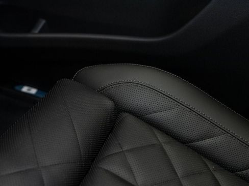 New 2026 BMW X7 xDrive40i w/ M Sport Package image 23