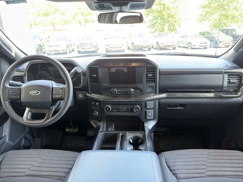 Used 2021 Ford F150 XL w/ STX Appearance Package RWD image 11