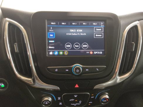 Used 2019 Chevrolet Equinox LT FWD image 25