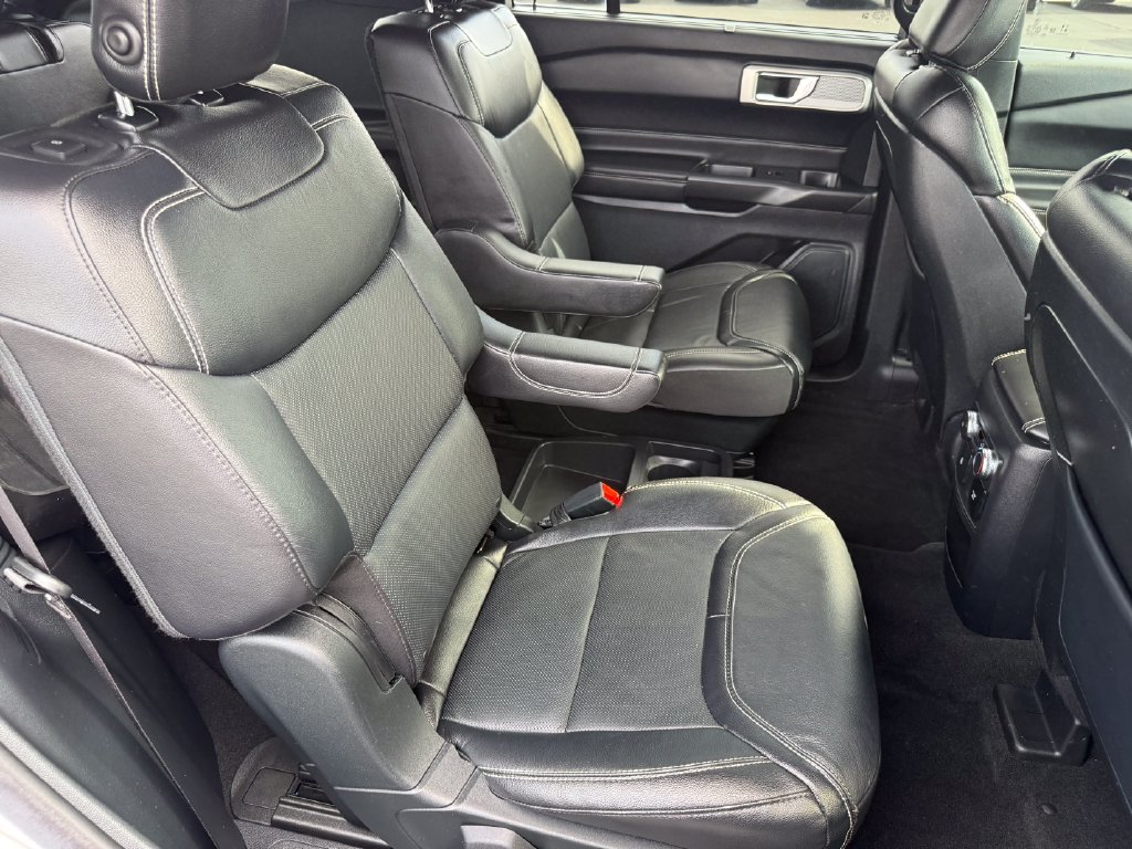 Used 2020 Ford Explorer ST AWD/4WD image 18