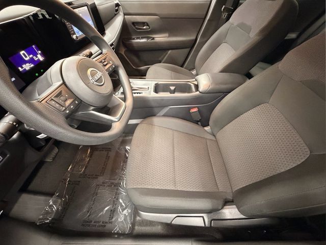 Certified 2025 Nissan Kicks S FWD image 13