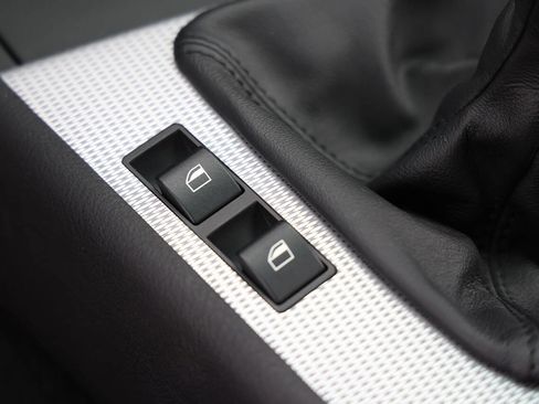 Used 2005 BMW M3 Coupe RWD image 46