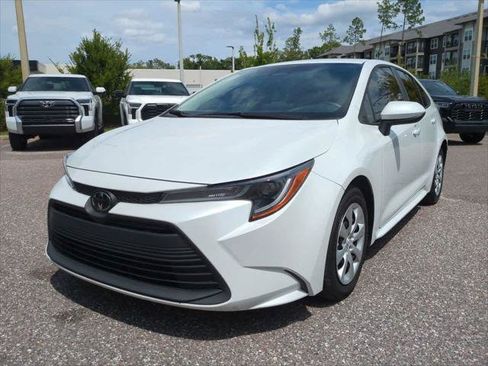 Certified 2024 Toyota Corolla LE FWD image 2