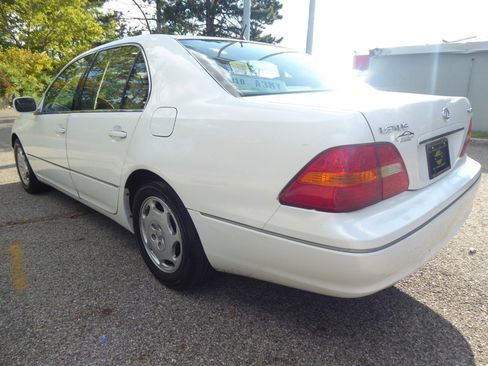 Used 2001 Lexus LS 430 image 8