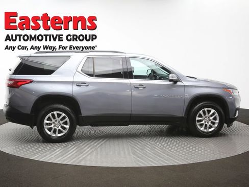Used 2021 Chevrolet Traverse LT AWD/4WD image 46