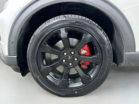 Used 2020 Ford Explorer ST w/ ST Street Pack AWD/4WD image 8