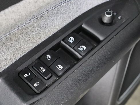 Used 2024 Jeep Compass Latitude AWD/4WD image 20