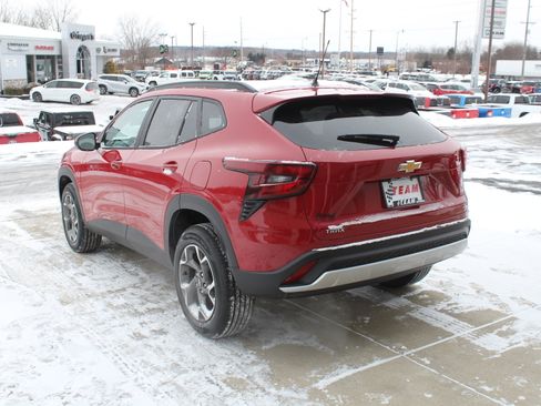 New 2026 Chevrolet Trax LT image 5