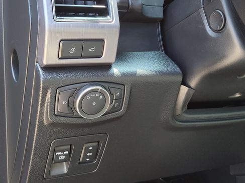 Used 2020 Ford Expedition Platinum AWD/4WD image 25