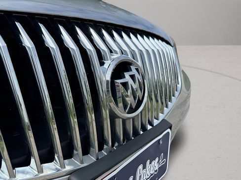 Used 2011 Buick Lucerne CX FWD image 12
