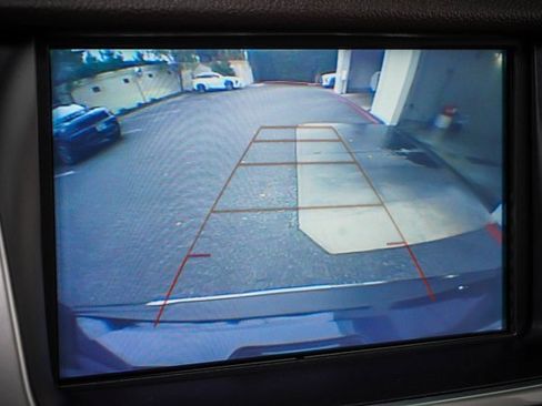 Used 2018 Chevrolet Tahoe Premier image 15