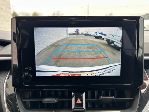 Certified 2024 Toyota Corolla LE image 25