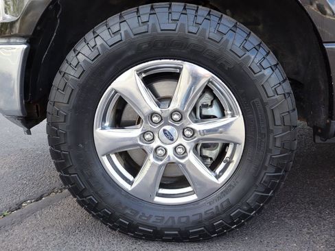 Used 2019 Ford F150 XLT w/ XTR Package image 39