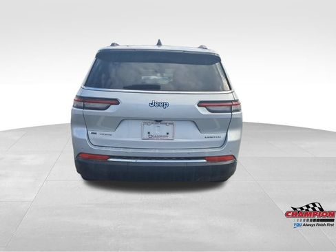 Used 2023 Jeep Grand Cherokee L Limited AWD/4WD image 4