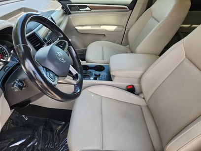 Used 2021 Volkswagen Atlas SE