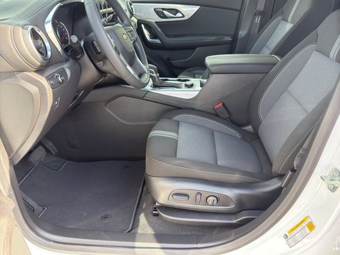 New 2026 Chevrolet Blazer LT w/ Convenience Package FWD image 8