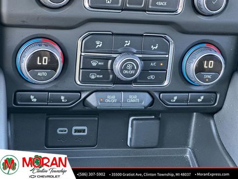 Used 2024 Chevrolet Tahoe Z71 w/ Off-Road Capability Package image 37