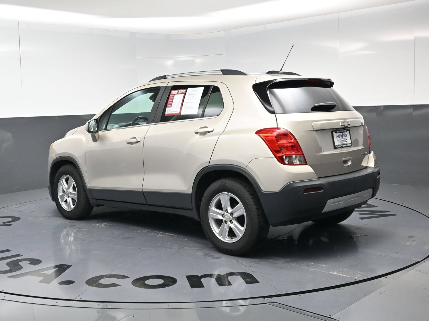 Used 2016 Chevrolet Trax LT w/ LT Convenience Package FWD image 19