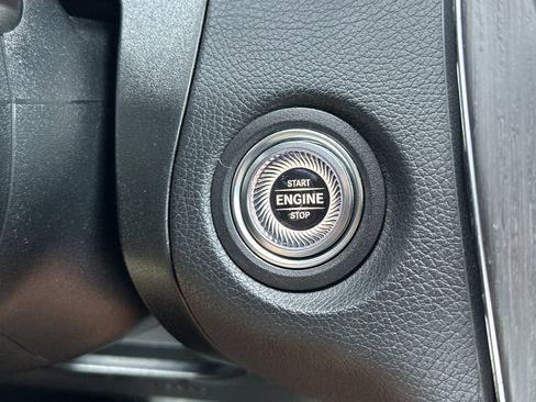 Certified 2021 Mercedes-Benz GLC 300 4MATIC image 24