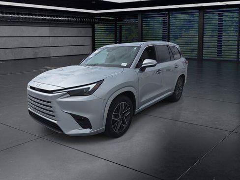 Certified 2025 Lexus TX 350 AWD image 4