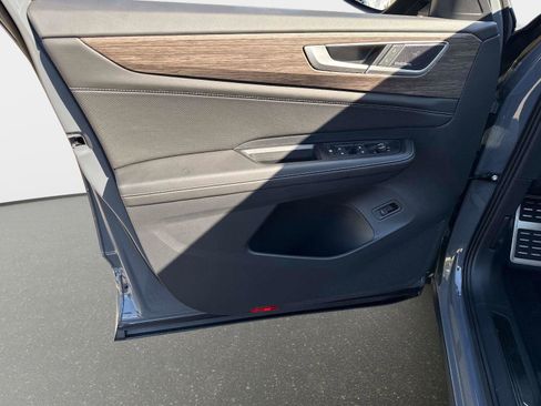 New 2026 Volkswagen Atlas SEL Premium R-Line image 18