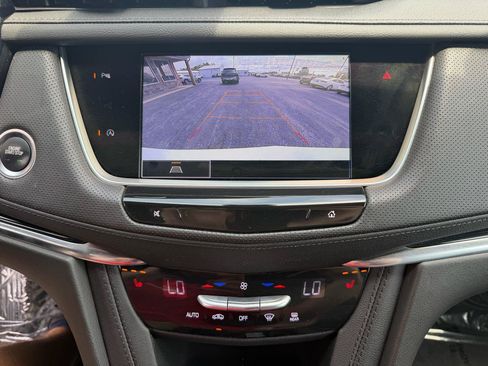 Used 2024 Cadillac XT5 Premium Luxury AWD/4WD image 33