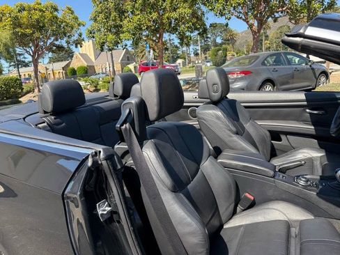 Used 2011 BMW M3 Convertible RWD image 37