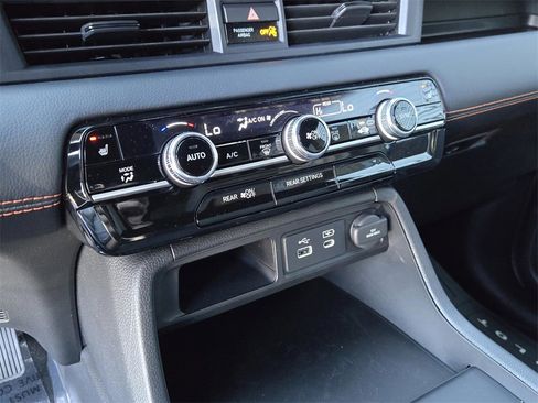 New 2025 Honda Pilot Sport image 23