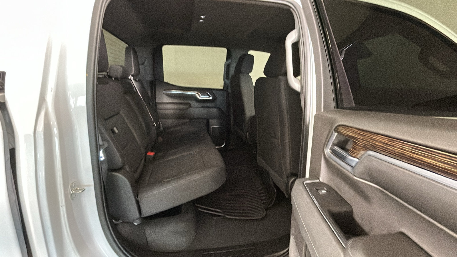 Used 2024 GMC Sierra 1500 Elevation AWD/4WD image 36