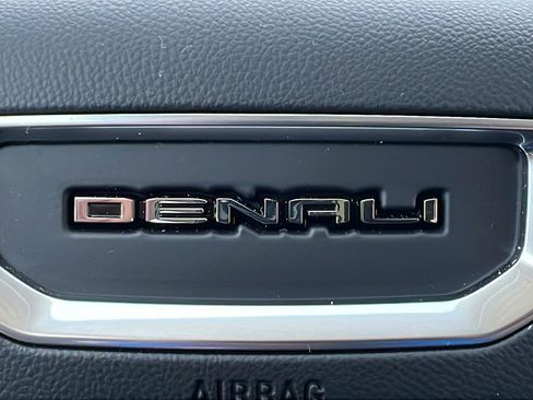Used 2026 GMC Terrain Denali AWD/4WD image 36