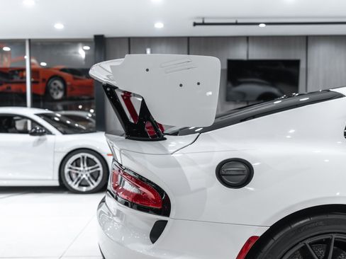 Used 2016 Dodge Viper ACR w/ Extreme Aero Package RWD image 51