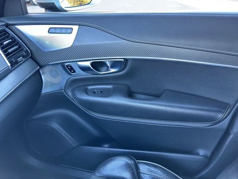 Used 2019 Volvo XC90 T6 R-Design w/ Advanced Package image 19