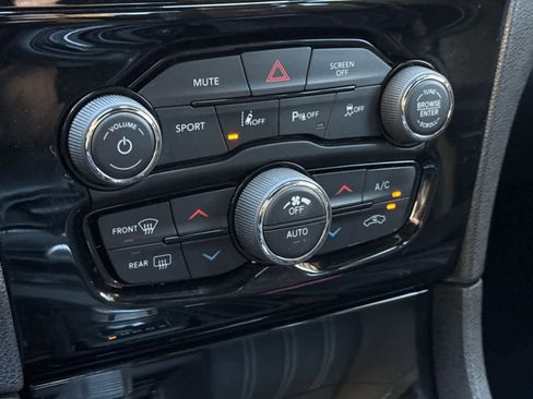 Used 2022 Chrysler 300 S w/ Safetytec Plus Group image 22