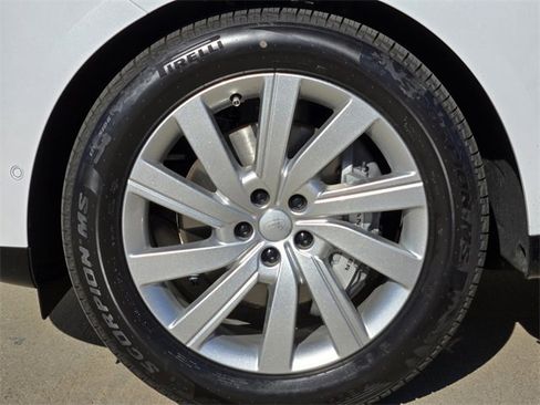 New 2025 Land Rover Range Rover SE image 7