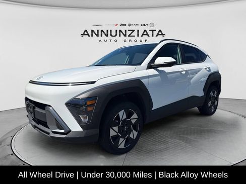 Used 2025 Hyundai Kona SEL AWD/4WD image 1
