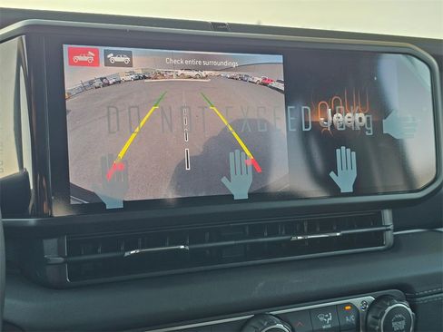 New 2025 Jeep Wrangler Sahara image 20