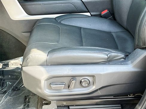 Used 2022 Toyota Tundra Limited image 16