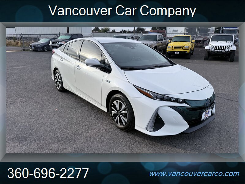 Used 2018 Toyota Prius Prime Plus FWD image 9