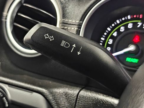 Used 2022 Jeep Wrangler Unlimited Sahara w/ Cold Weather Group image 58