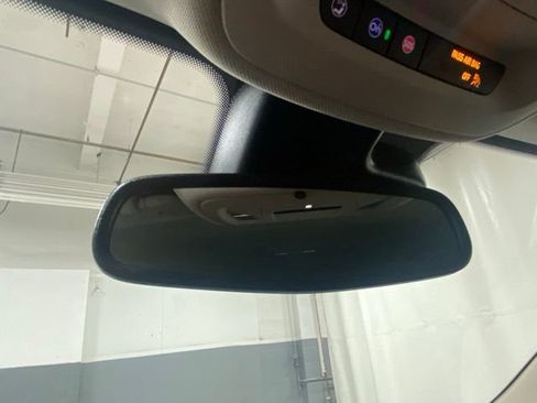 Used 2023 Buick Envision Essence FWD image 24