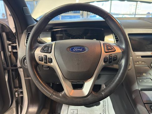 Used 2013 Ford Taurus SEL AWD/4WD image 15