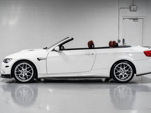 Used 2008 BMW M3 Convertible image 6