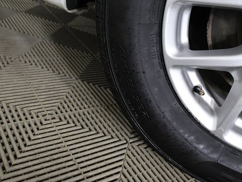 Used 2024 Chrysler Pacifica Touring-L image 23