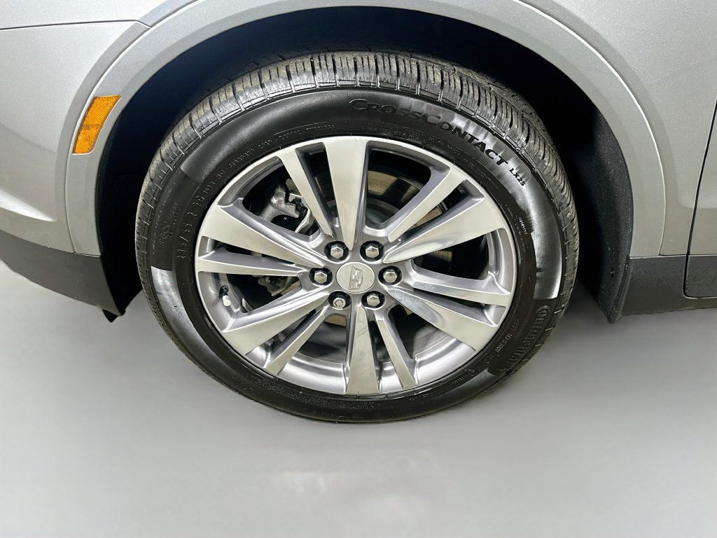 Used 2024 Cadillac XT5 Premium Luxury FWD image 8