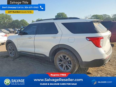 Used 2023 Ford Explorer XLT w/ Equipment Group 202A AWD/4WD image 3
